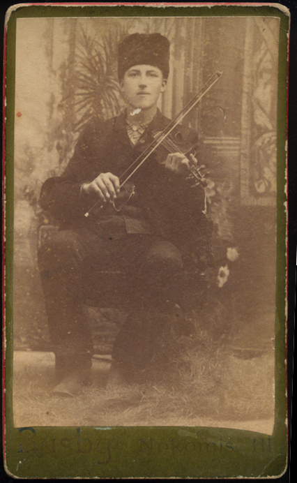 Busby the Fiddler?